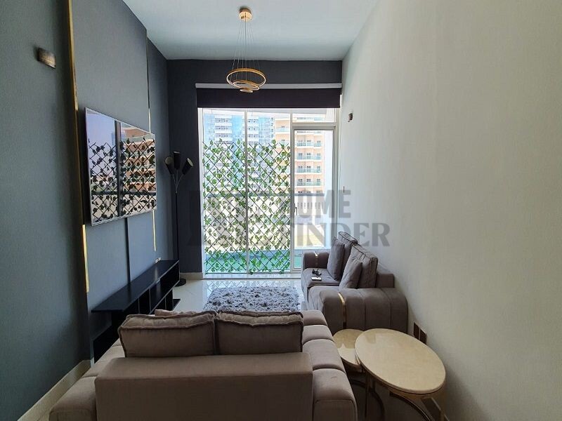 Property for Sale in  - Hub Canal 1,Hub-Golf Towers, Sports City, Dubai - Investors Deal | Furnished | Well Maintained Apt