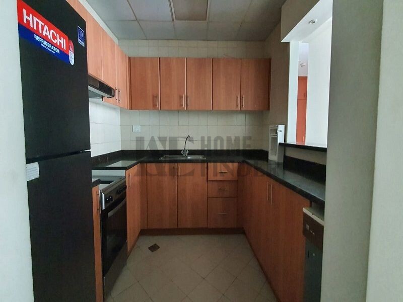 Property for Sale in  - Hub Canal 1,Hub-Golf Towers, Sports City, Dubai - Investors Deal | Furnished | Well Maintained Apt