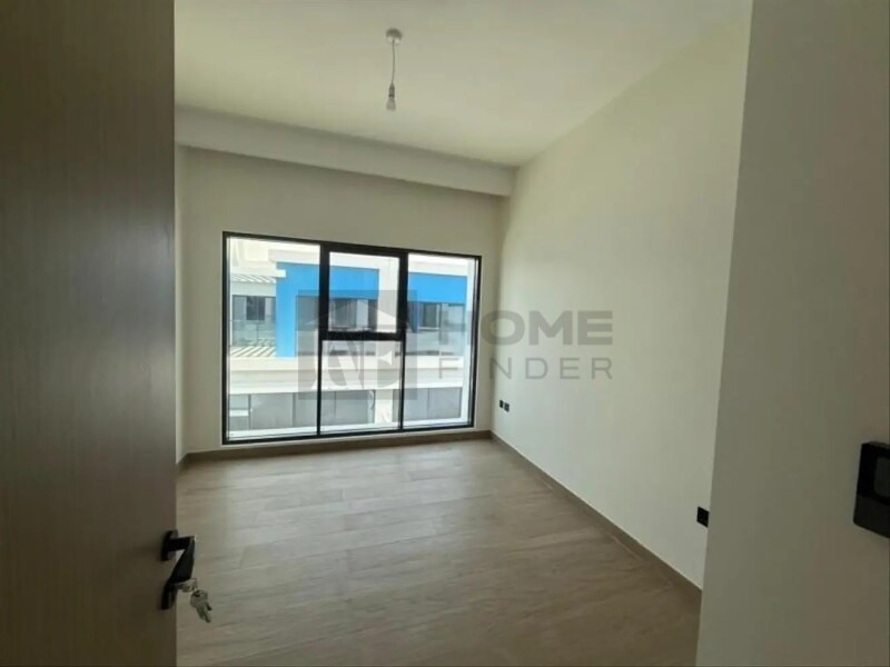 Apartment for Rent in Damac Lagoons - Santorini's, Dubai - Single Row | Upgraded Kitchen | Middle Unit at 210000 AED