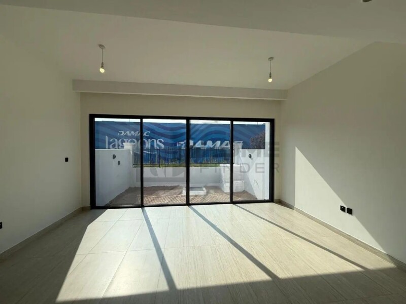 Townhouse for Rent in Santorini - Damac Lagoon's, Dubai - Single Row | Brand New | Landscaped Garden | Ready at 190000 AED