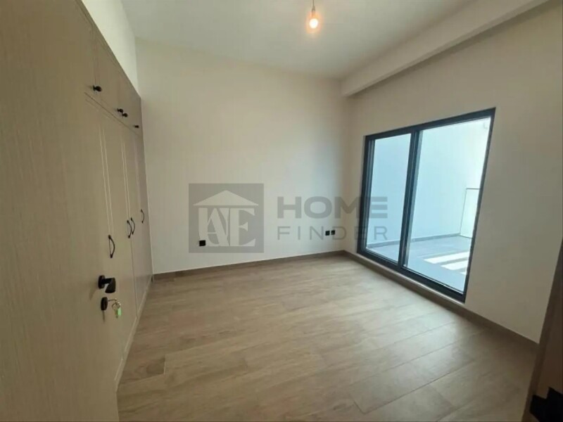 Townhouse for Rent in Santorini's - Damac Lagoons, Dubai - Newly Handed Over | Brand New | Middle Unit at 180000 AED