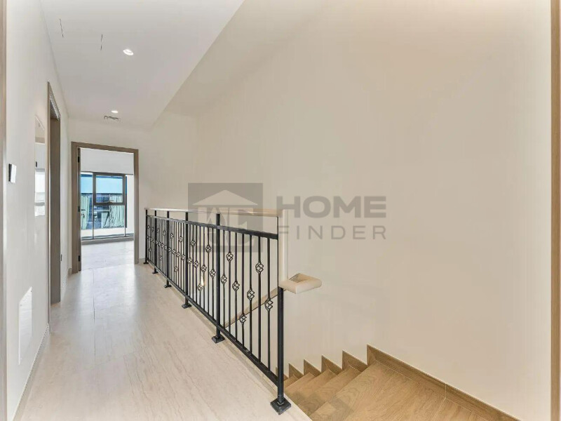 Townhouse for Rent in Santorini's - Damac Lagoons, Dubai - Unfurnished | Modern Layout | Balcony View at 170000 AED