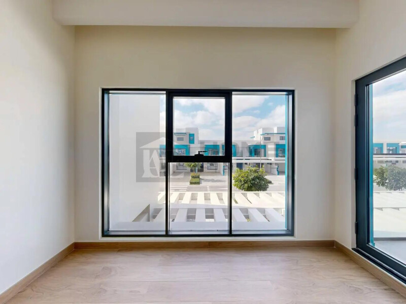 Townhouse for Rent in Damac Lagoons - Santorini 1, Dubai - Private Garden | 3BR Townhouse | 1 Cheque at 140000 AED