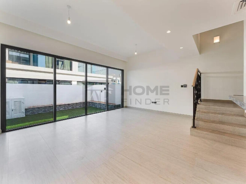 Townhouse for Sale in Damac Lagoons - Santorini 2, Dubai - Corner Unit | Ready to Move | Best Deal | Keys in at 3750000 AED