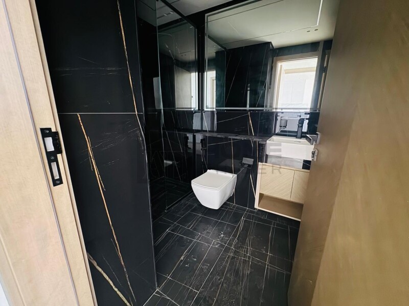 Apartment for Rent in Binghatti Corner - Jumeirah Village Circle, Dubai - BIG LAYOUT | VIVID UNIT | READY TO MOVE at 118000 AED