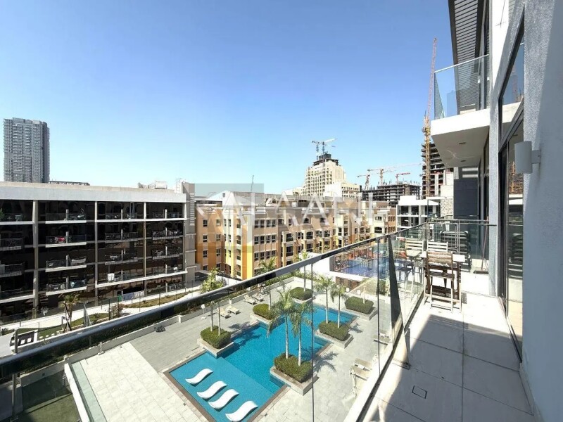 Apartment for Sale in Oxford Residence 2 - Jumeirah Village Circle, Dubai - Vacant | Pool View | Well Maintained at 1140000 AED