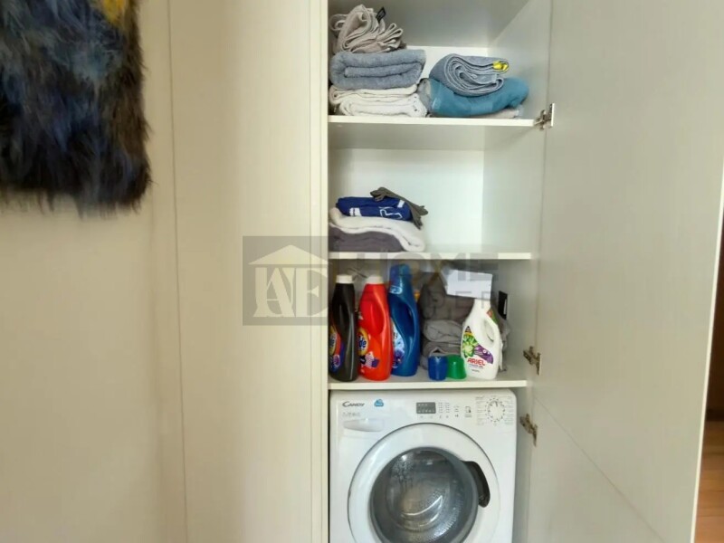 Apartment for Sale in Oxford Residence 2 - Jumeirah Village Circle, Dubai - Pool View | Sunny One-Bedroom | Fully Equipped at 1090000 AED