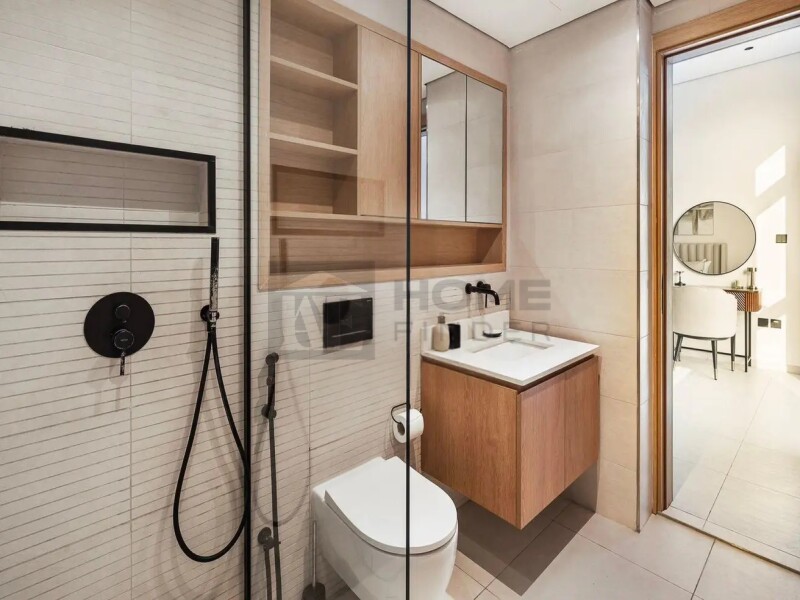 Apartment for Sale in Beverly Residence 1 - Jumeirah Village Circle, Dubai - Unique Design and Cozy | Furnished | Hight ROI at 1290000 AED