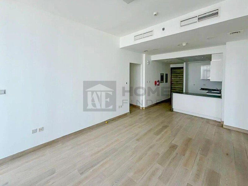 Apartment for Sale in BLOOM TOWERS A - JVC, Dubai - High Floor | Vacant | Ready | Multiple Options | at 970000 AED