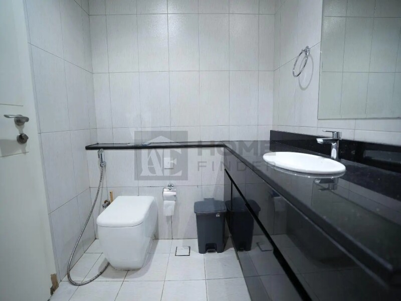 Apartment for Sale in Ghalia Tower - Jumeirah Village Circle, Dubai - Sophisticated Unit | Fully Furnished | Vacant at 665000 AED
