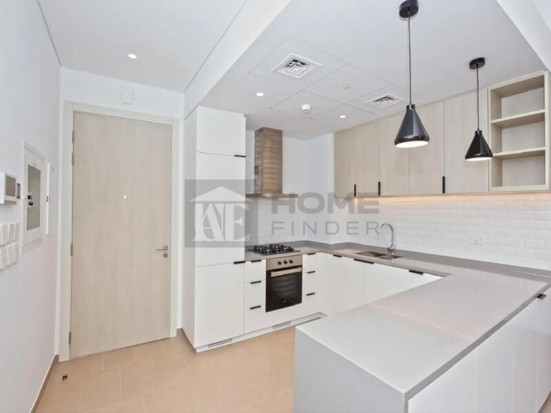 Apartment for Sale in Belgravia Heights 1 - Jumeirah Village Circle, Dubai - Cozy and Sleek| Polished Interiors| Mid Floor at 1290000 AED