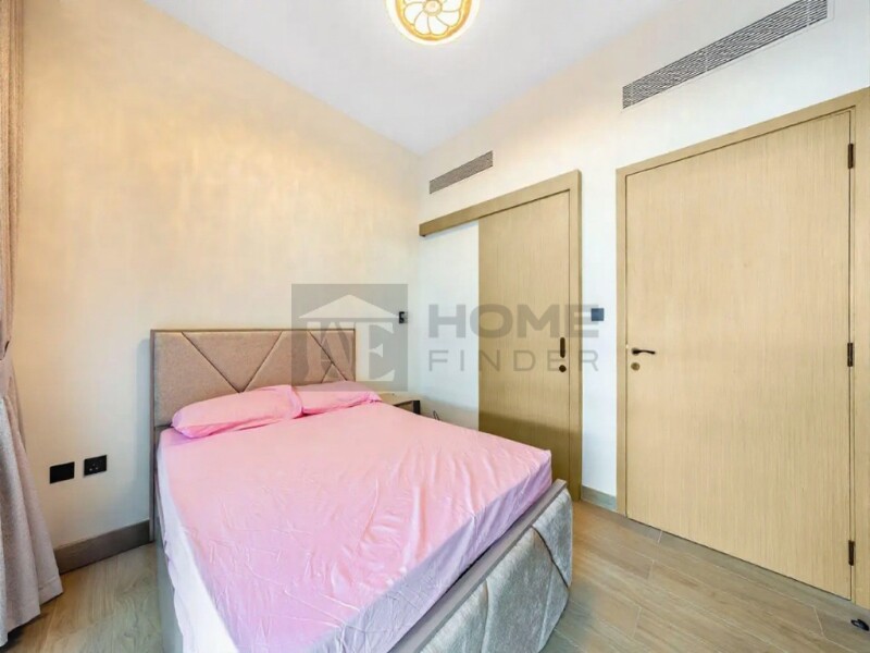 Townhouse for Rent in Santorini 2 - Damac Lagoons, Dubai - End Corner | L Shape Gurden | 5BR + Maid | at 200000 AED