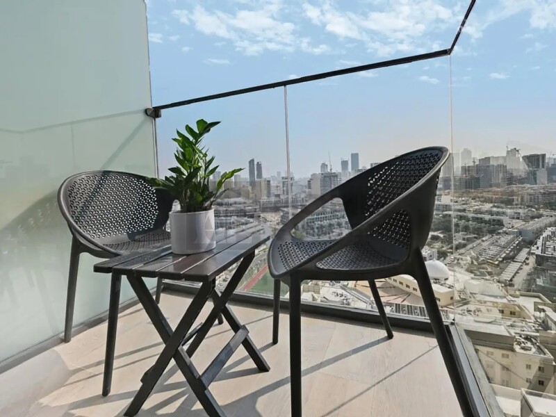 Apartment for Sale in Bloom Tower B - Jumeirah Village Circle, Dubai - Biggest Layout || High Floor || Furnished at 47999 AED