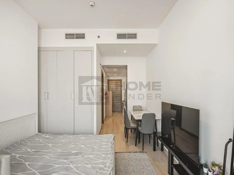Apartment for Rent in Bloom Tower B - Jumeirah Village Circle, Dubai - Marina View | Middle Floor | Furnished | Exclusive at 42000 AED