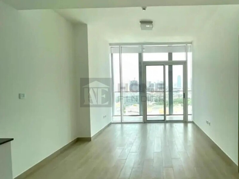 Apartment for Rent in Bloom Tower B - Jumeirah Village Circle, Dubai - Best Price | High Floor | Skyline - Amenities View at 70000 AED