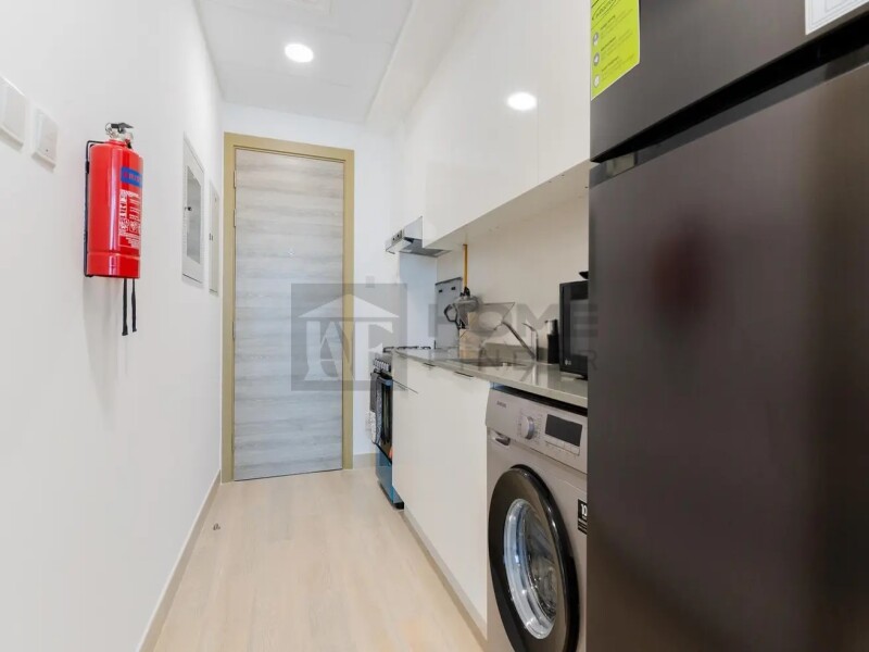Apartment for Rent in Bloom Tower C - Jumeirah Village Circle, Dubai - Fully Furnished | 6 Cheques | Vacant Now at 50000 AED