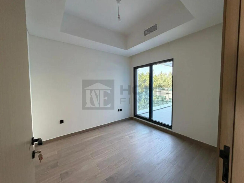 Townhouse for Sale in Damac Lagoons - Santorini 2, Dubai - Prime unit End St | Green Belt | Walking track at 220000 AED