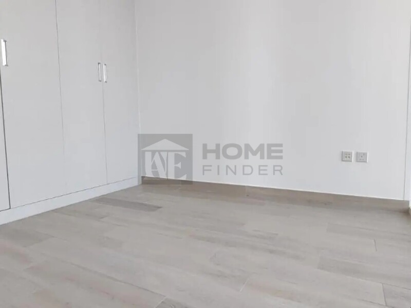 Apartment for Rent in Bloom Towers A - Jumeirah Village Circle, Dubai - Modern elegance | High Floor | Marina Skyline View at 65000 AED