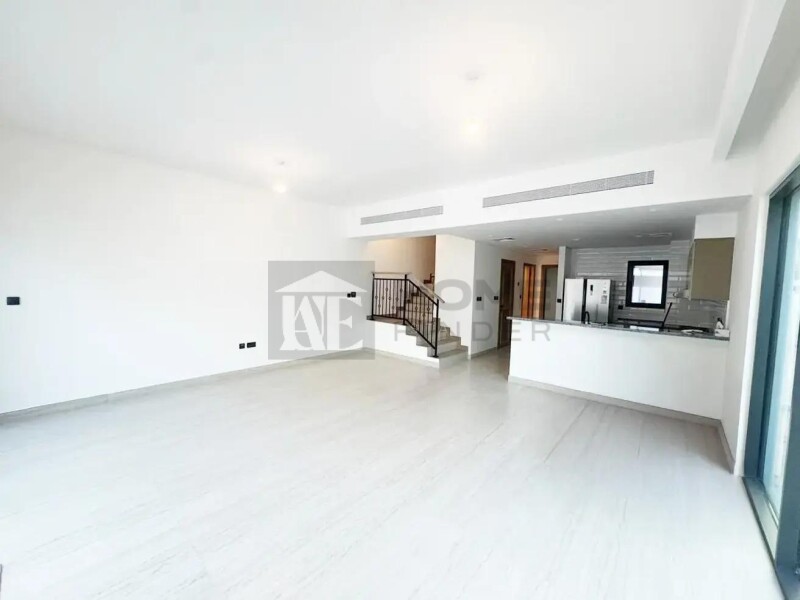 Townhouse for Rent in Damac Lagoons - Santorini 1, Dubai - Bright 4 BR | Brand New | Prime Location | at 175000 AED