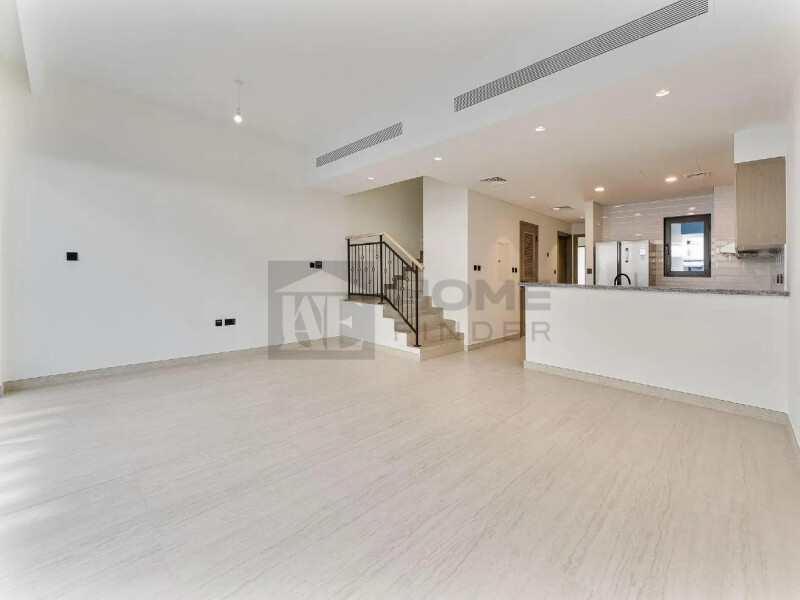 Townhouse for Rent in Damac Lagoons - Santorini 1, Dubai - Brand new | Spacious | Multiple cheques at 250000 AED