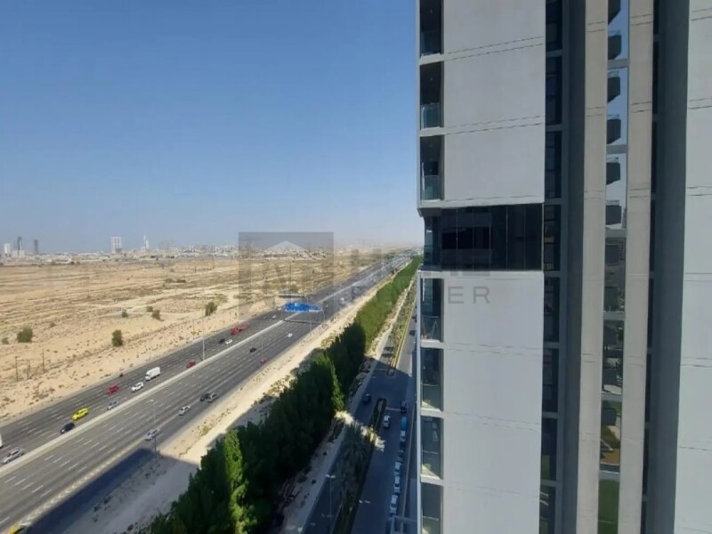 Apartment for Rent in Bloom Tower A - Jumeirah Village Circle, Dubai - Cozy 2 BR | Ready to Move | High Floor at 130000 AED