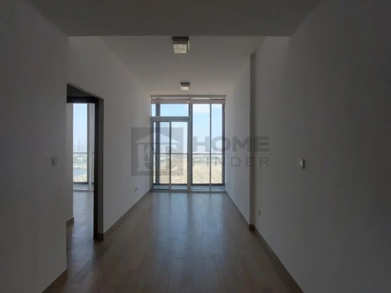 Apartment for Rent in Bloom Tower A - Jumeirah Village Circle, Dubai - Spacious 2 BR| Unfurnished | Skyline View at 120000 AED
