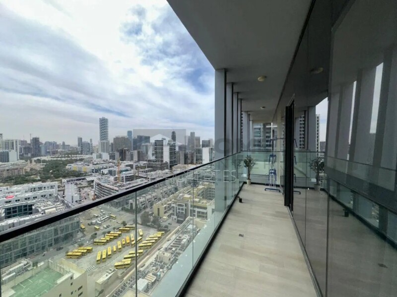 Apartment for Rent in Bloom Tower A - Jumeirah Village Circle, Dubai - Next to Exit | 2BHK + 1 Big Room | Furnished at 129000 AED