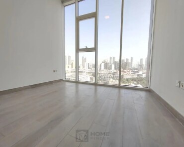 Refined Living | Vibrant Community | Marina View