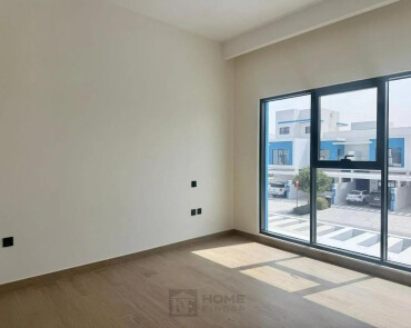Perfect Family Living | Corner Unit | Area Expert