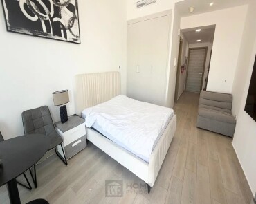 Fully Furnished | 6 Cheques | Vacant Now