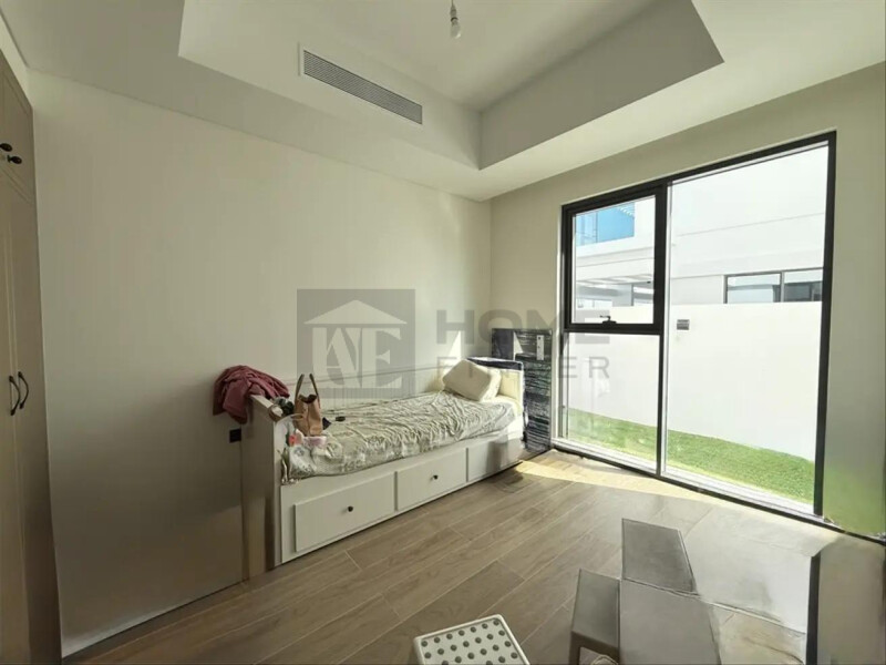 Townhouse for Rent in Damac Lagoons - Santorini 1, Dubai - Luxury Corner 5BR + Maid Villa | Private Garden at 230000 AED