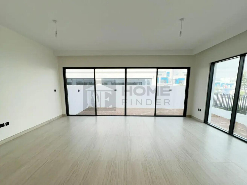 Townhouse for Rent in Santorini's - Damac Lagoons, Dubai - Brand New | Ready to Move | Close to Park at 220000 AED