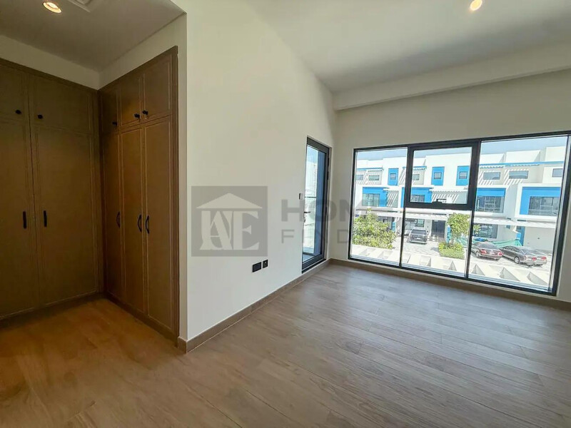 Townhouse for Rent in Damac Lagoons - Santorini 2, Dubai - Large Corner Unit | Feb 2026 | Amazing Location at 350000 AED