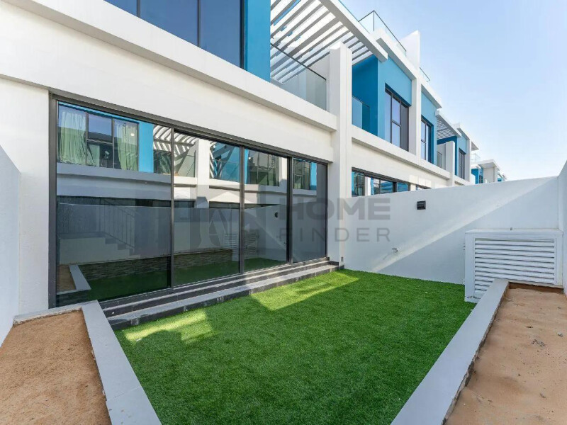 Townhouse for Rent in Damac Lagoons - Santorini 1, Dubai - Landscaped | Brand New| Ready to move at 190000 AED