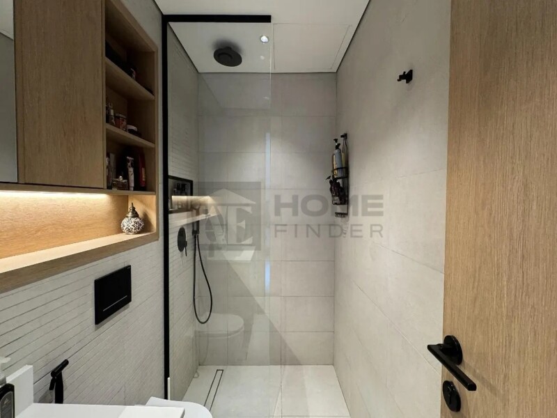 Apartment for Sale in Beverly Residence 1 - Jumeirah Village Circle, Dubai - FULLY FURNISHED | POOL VIEW | VOT at 1065000 AED