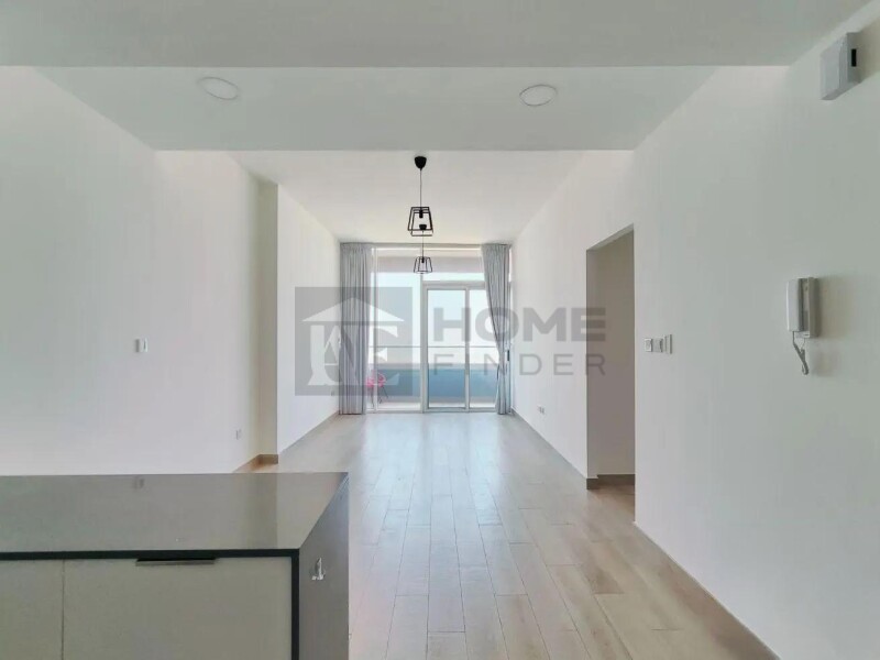 Apartment for Sale in BLOOM TOWERS A - JVC, Dubai - High Floor | Vacant | Multiple Options | Ready | at 1550000 AED