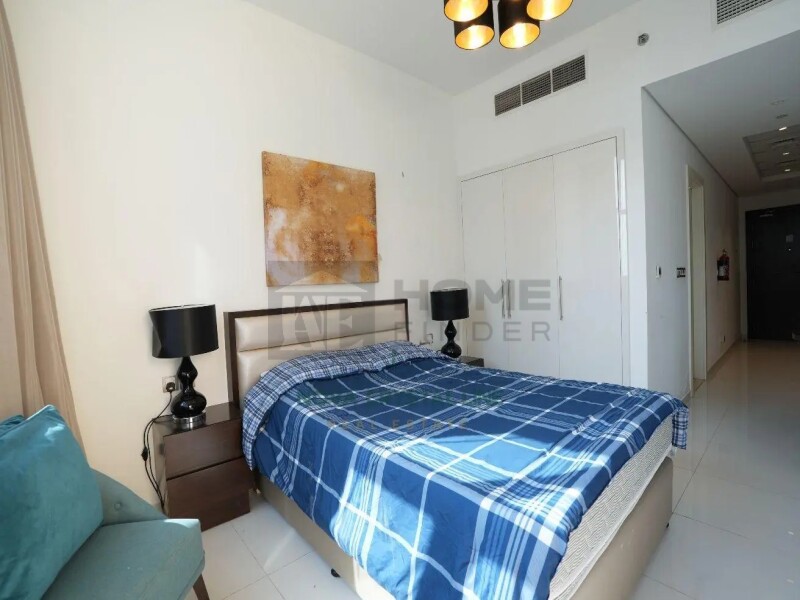 Apartment for Sale in Ghalia Tower - Jumeirah Village Circle, Dubai - Sophisticated Unit | Fully Furnished | Vacant at 665000 AED
