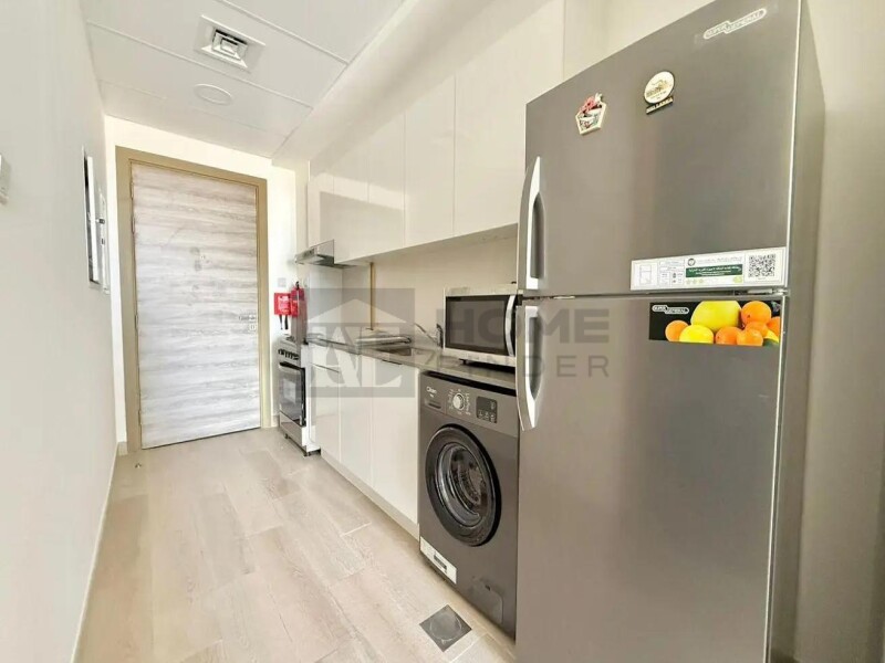 Apartment for Rent in Bloom Tower C - Jumeirah Village Circle, Dubai - Furnished Studio | Marina View | Ready to Move In at 57999 AED