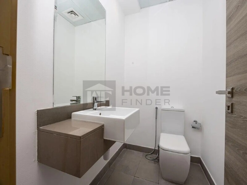 Apartment for Rent in Bloom Tower C - Jumeirah Village Circle, Dubai - Skyline & Sunset Views | Corner Unit | High Floor at 75000 AED