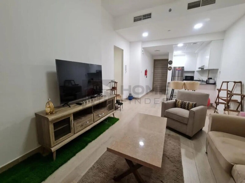 Apartment for Rent in Bloom Tower C - Jumeirah Village Circle, Dubai - Fully Furnished|Ready to Move|Payable in 4 Cheques at 75000 AED
