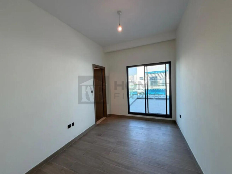 Townhouse for Sale in Damac Lagoons - Santorini 2, Dubai - Prime unit End St | Green Belt | Walking track at 220000 AED