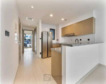 Townhouse for Rent in Santorini's - Damac Lagoons, Dubai - 4 Bedroom | DAMAC Lagoons | Prime Location at 160000 AED